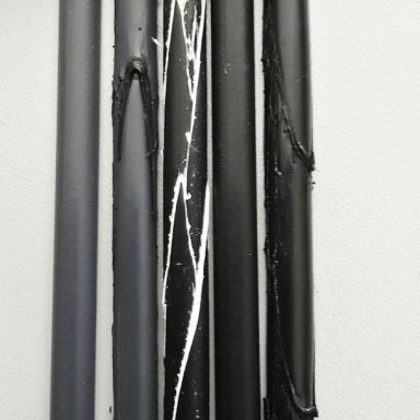 Rattan-Muster in dunklem Ton